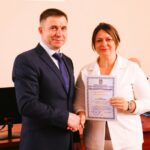 Вітає з отриманням Подяки Міністерства освіти і науки України